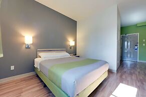 Studio 6 Mississauga, ON - Toronto