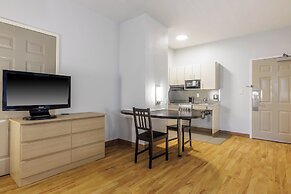 Studio 6 Mississauga, ON - Toronto