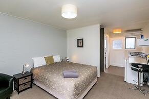 16 Northgate Motor Lodge