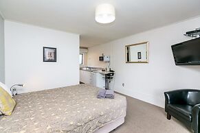 16 Northgate Motor Lodge