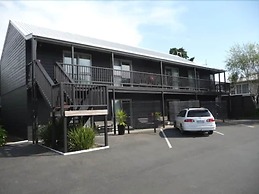 16 Northgate Motor Lodge