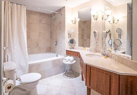 Manoir Des Sables, an Ascend Collection Hotel