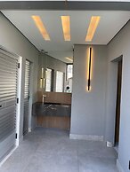 San Diego Suites Lourdes