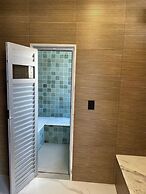 San Diego Suites Lourdes