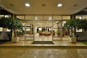 Hotel Deville Express Guaíra