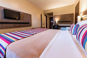 Hotel Deville Express Guaíra