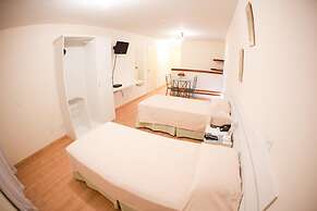 Harbor Self Buriti Suites Hotel