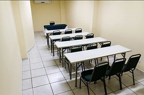 Harbor Self Buriti Suites Hotel