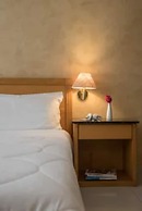 Hotel Nacional Distributed by Intercity