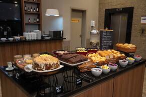 Hotel Continental Business