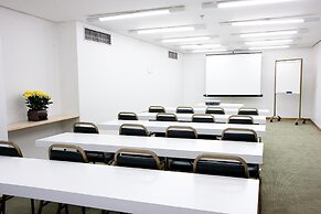 Hotel Continental Business