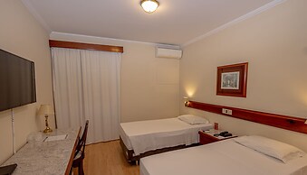 Lizon Curitiba Hotel