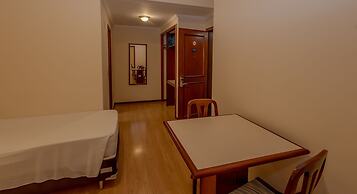 Lizon Curitiba Hotel