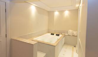 Lizon Curitiba Hotel