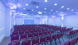 Lizon Curitiba Hotel