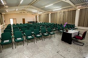 Hotel Golden Park Campinas Viracopos By Nacional Inn