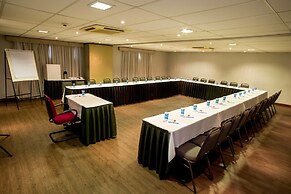 Hotel Golden Park Campinas Viracopos By Nacional Inn