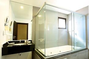 Oasis Tower Hotel