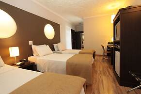Oasis Tower Hotel