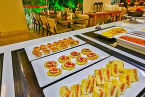 San Marino Suite Hotel