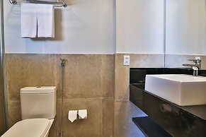 San Marino Suite Hotel
