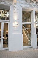Vain Boutique Hotel