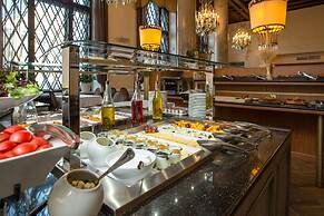 Hilton Moscow Leningradskaya