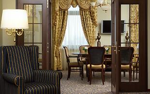 Hilton Moscow Leningradskaya