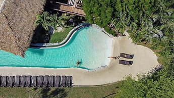 Villas Sol Beach Resort