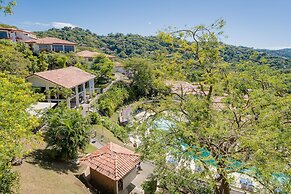 Villas Sol Beach Resort