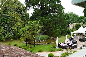 Logis Hôtels- Hôtel et Restaurant Domaine de Fompeyre
