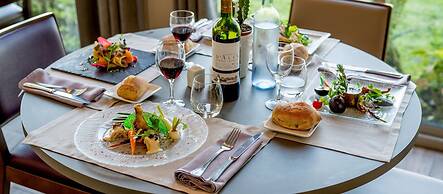 Logis Hôtels- Hôtel et Restaurant Domaine de Fompeyre