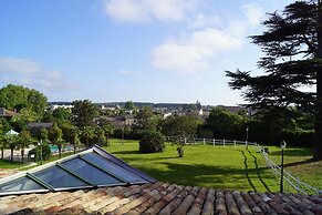 Logis Hôtels- Hôtel et Restaurant Domaine de Fompeyre