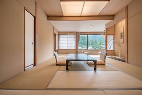 Arima Onsen Hanano – Adults Only