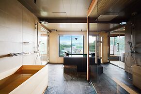 Arima Onsen Hanano – Adults Only