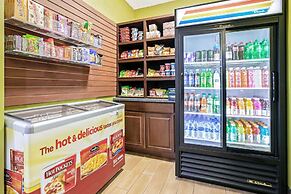 La Quinta Inn & Suites by Wyndham Paris
