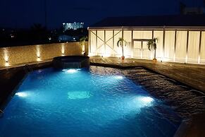 Grand Regal Hotel Davao