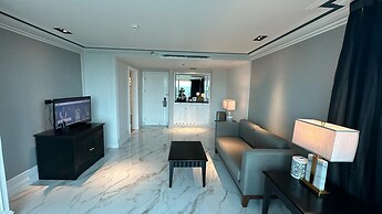 Grand Regal Hotel Davao