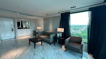 Grand Regal Hotel Davao