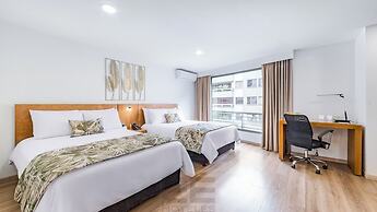 Leblón Suites Hotel