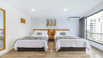 Leblón Suites Hotel