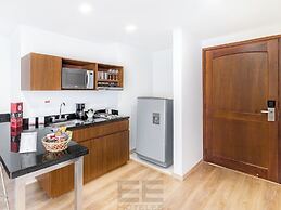 Leblón Suites Hotel