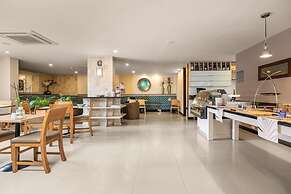 Leblón Suites Hotel