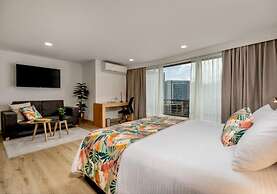 Leblón Suites Hotel