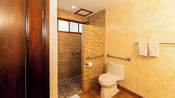 Buena Vista Chic Hotel