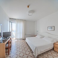 Hotel Club Due Torri