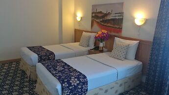 Phoenicia Tower Hotel