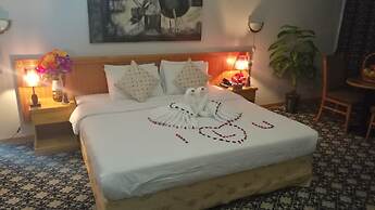 Phoenicia Tower Hotel