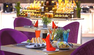 Royale Sarovar Portico Agra