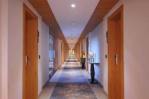 Royale Sarovar Portico Agra